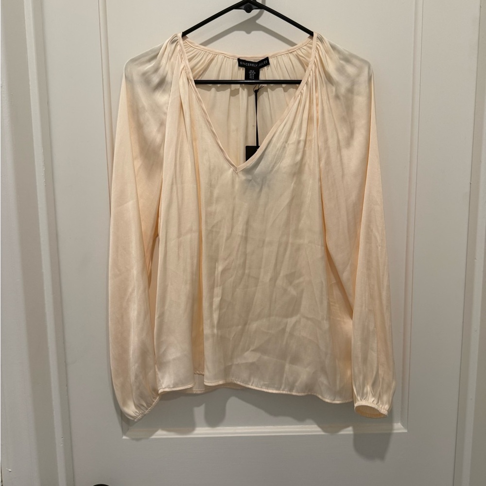 Sincerely Jules Cream V-Neck Long Sleeve Blouse